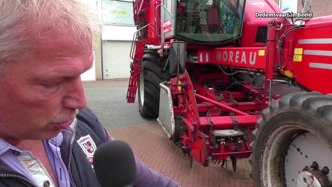 Kees Antuma geeft uitleg over de Bietenrooier