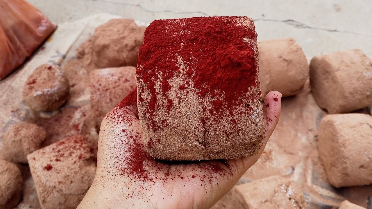Crispy red dirt drums🥁satisfying crumbling+spectacular dust play..must watch❤️🥰