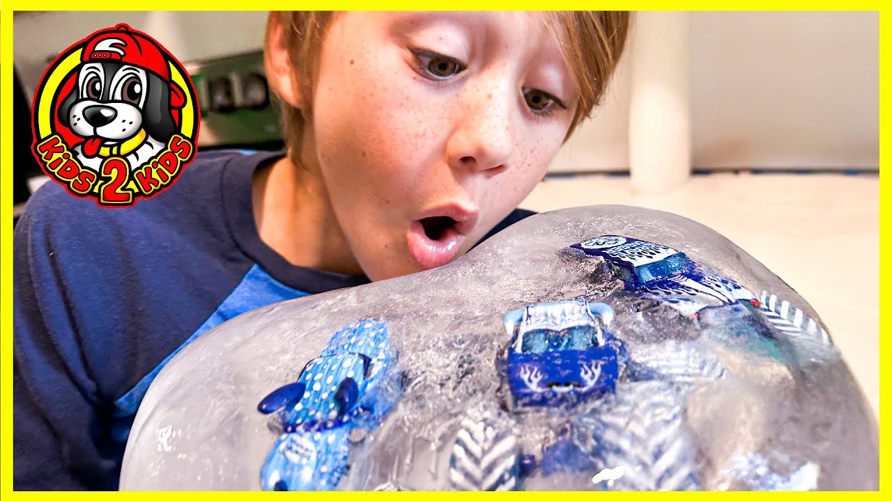 Monster Jam & Hot Wheels Monster Trucks 🥶 FROZEN IN ICE COMPILATION