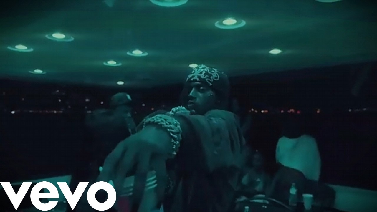 Playboi Carti, Lil Uzi Vert - CHASIN' (prod.hxvn)