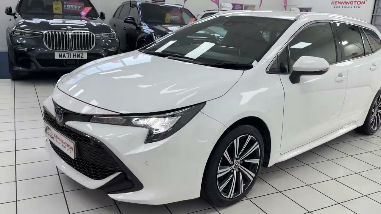 Toyota Corolla 1.8 VVT-h Design Touring Sports CVT Euro 6 (s/s) 5dr PY72KXU