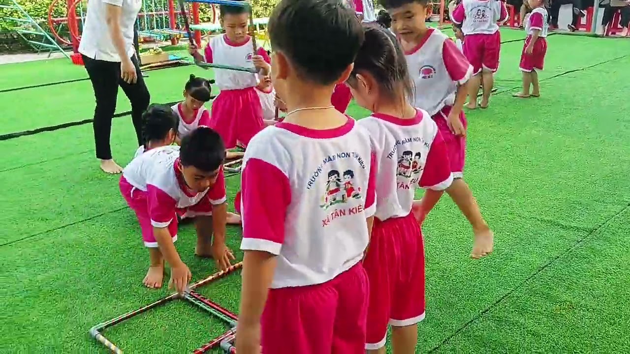 BẬT TÁCH KHÉP CHÂN QUA 7 Ô, LỨA TUỔI 5-6 TUỔI_GV: BÙI THỊ NGỌC DIỄM _MNTK
