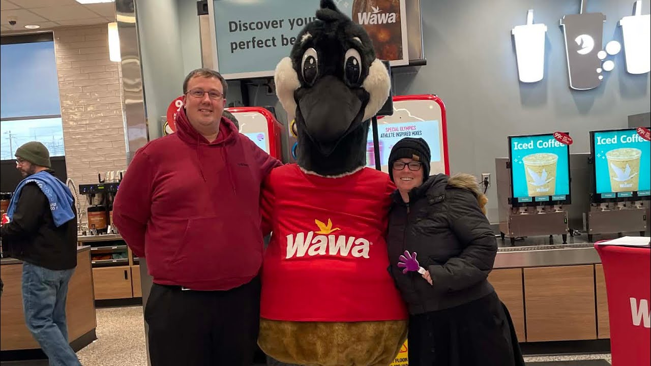 Celebrating the official grand opening ceremony of the first NKY Wawa! 
