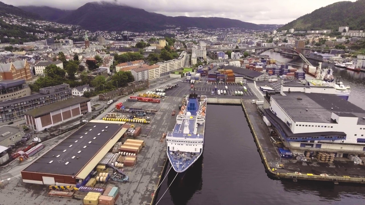 Turnkey refitting of polar expedition vessel Ocean Atlantic