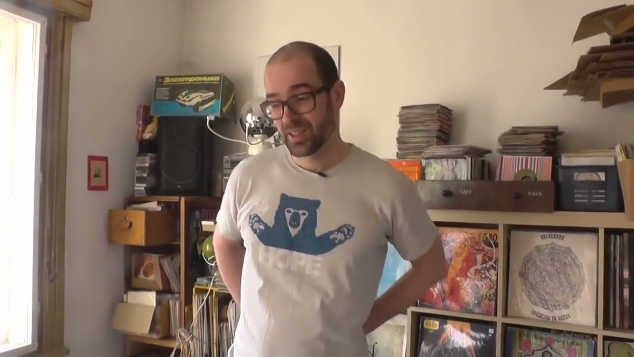 K&uuml;rti Krist&oacute;f aka DJ Suhaid lemezgyűjtő lemezf&uuml;ggő gyűjtem&eacute;nye