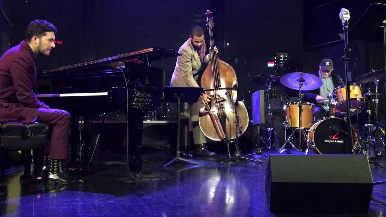 Emmet Cohen feat Jimmy Cobb- On the Trail!