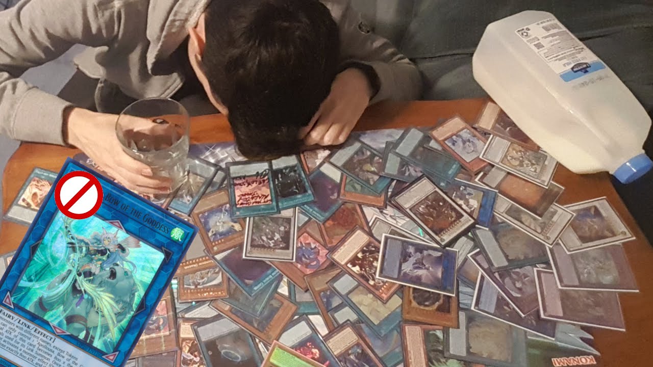Combo players when Apollousa gets banned