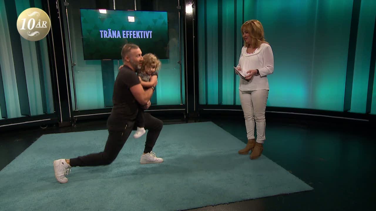 Träna 20 minuter hemma - med ditt barn - Malou Efter tio (TV4)