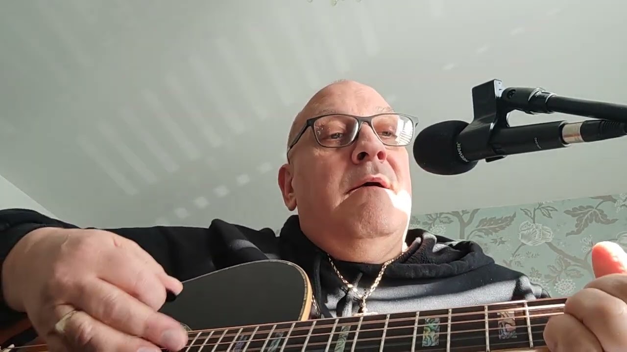 'Lawdy, Miss Clawdy' Elvis Presley. Cover by Big.E 👍