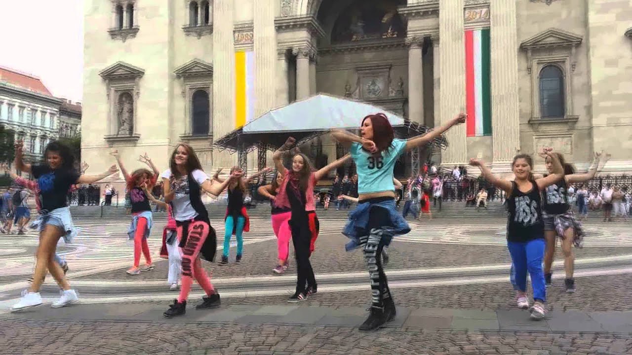 Conny&Miki- Flashmob Marriage proposal- Budapest Bazilika- by HardSteppers