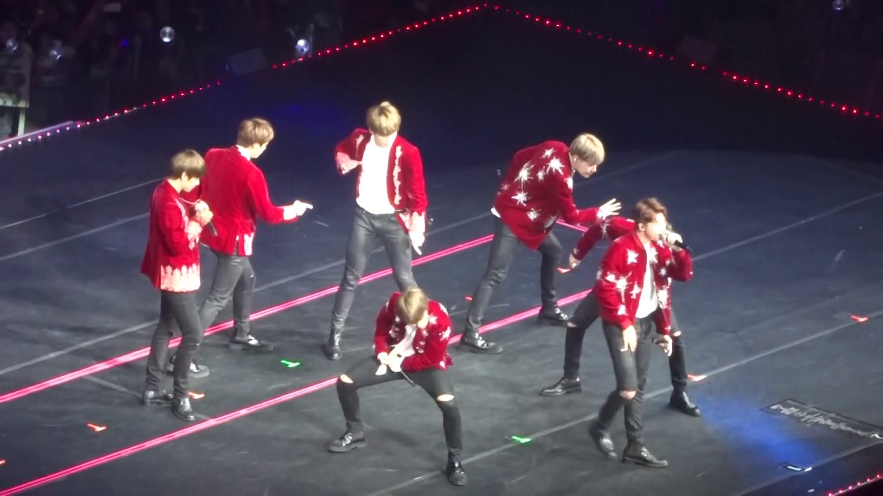 170402 BTS WINGS TOUR IN ANAHEIM - FIRE