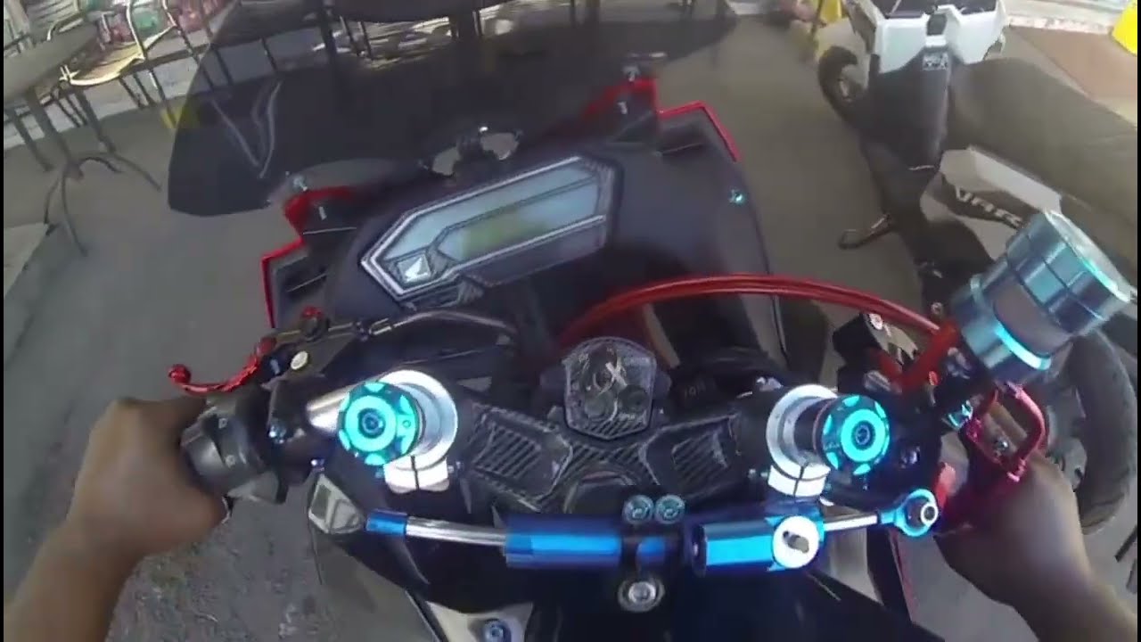 Come back kampung halaman#cbr150r #jemberbanget #motovlog #modifikasijember #jember24jam 