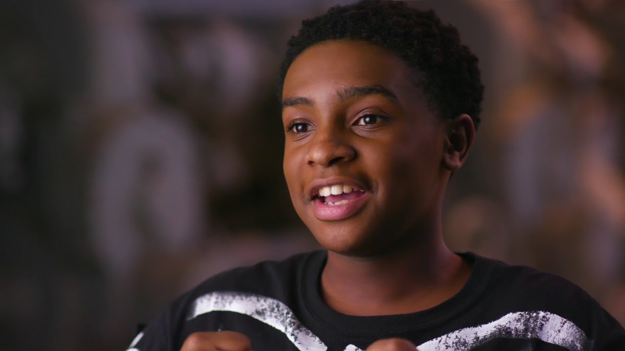 Goosebumps 2 Haunted Halloween - Itw Caleel Harris Sam (official video)