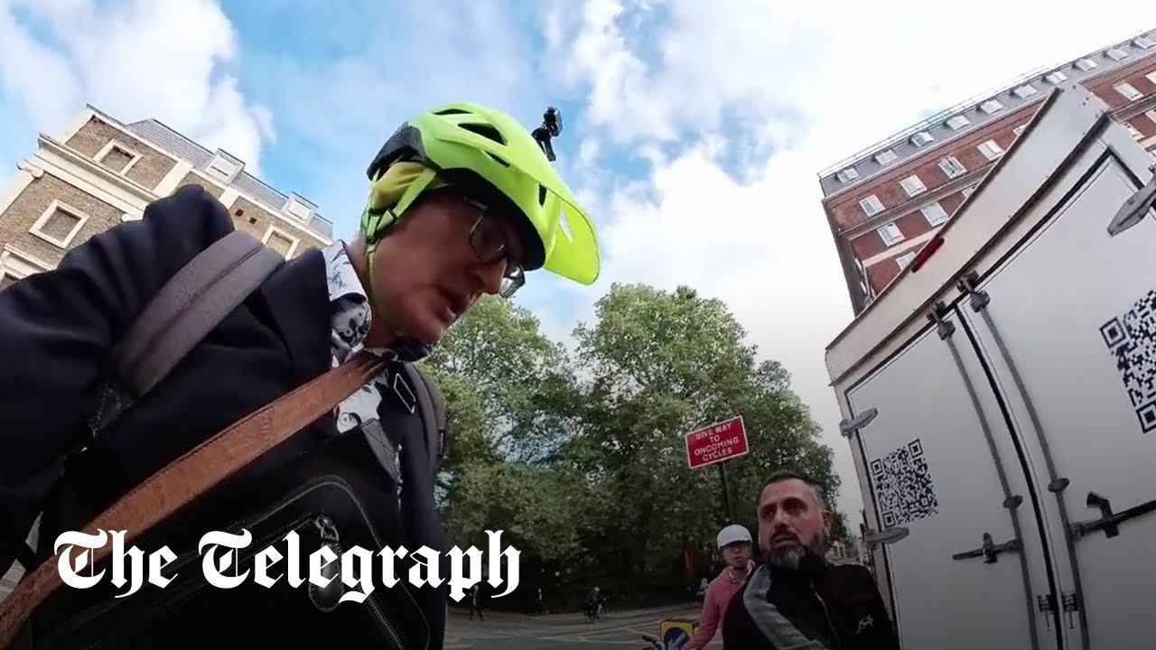 Jeremy Vine films his own bicycle being crushed by lorry taking wrong turn