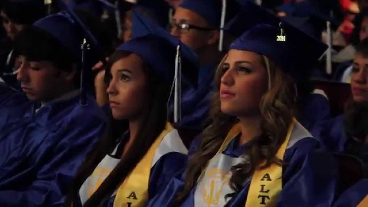 Graduación Marileyda Hernández Nuestra Señora del Rosario