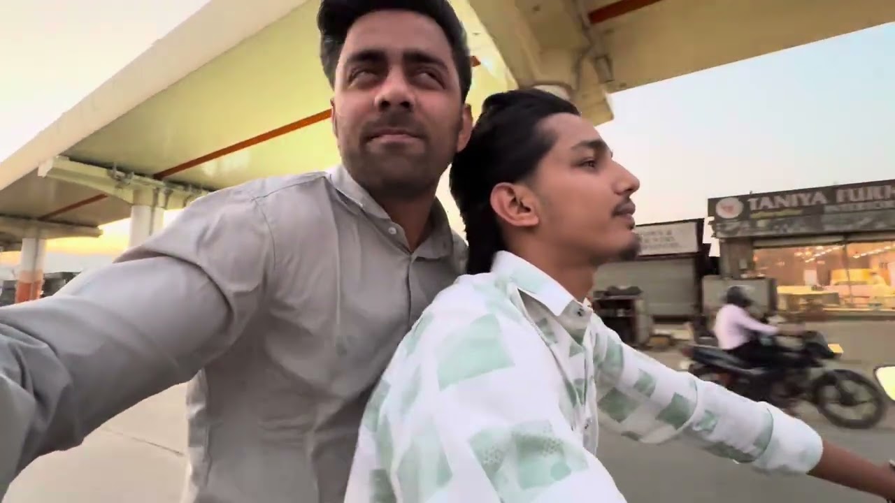 Dost ke bhaii ki haldi dance Karne naii Milaa