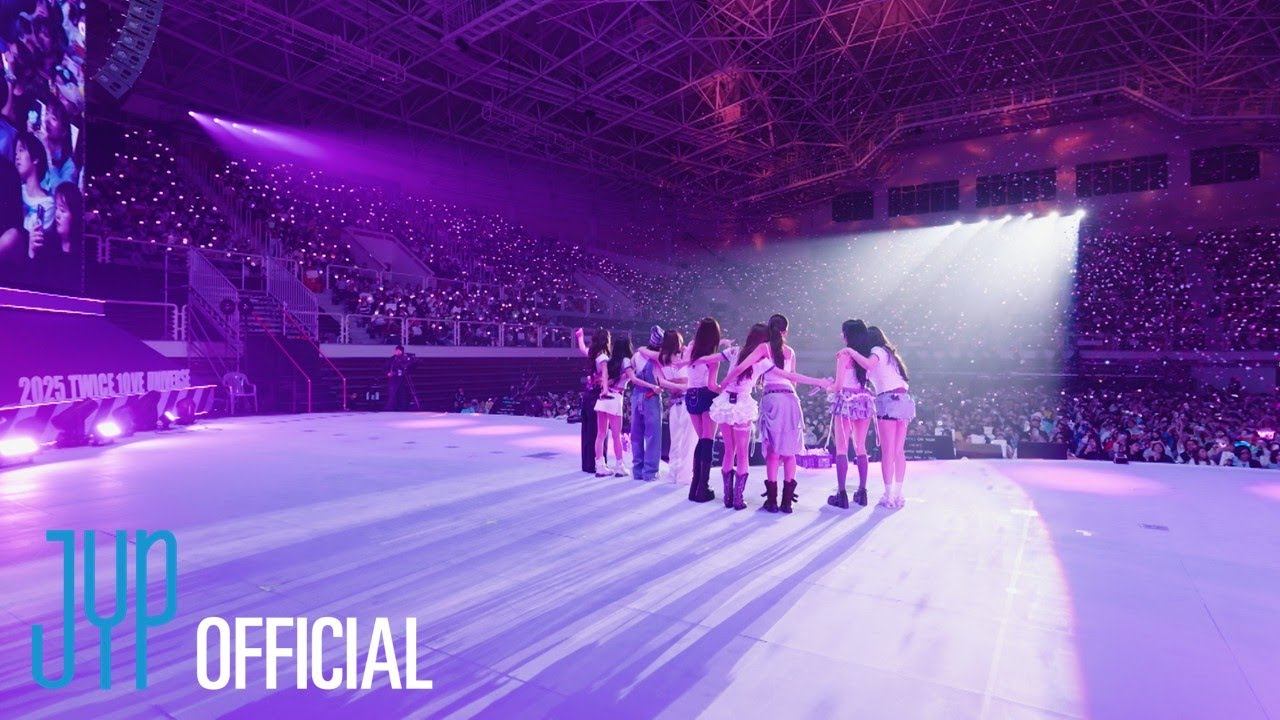 TWICE “ME+YOU” Live Stage @ 2025 TWICE FANMEETING [10VE UNIVERSE]