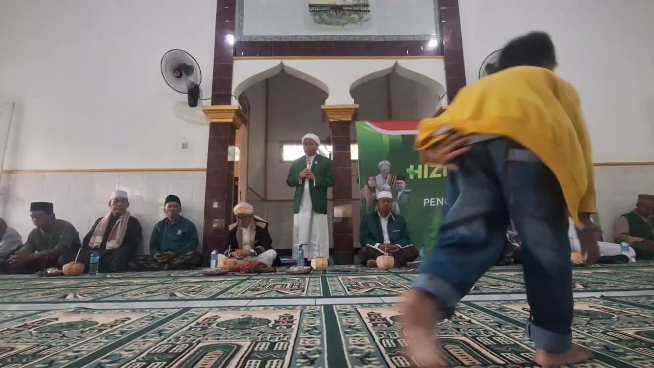 Pengajian TGH SYAHRI RAMADHAN ( PENGAJIAN AKBAR )