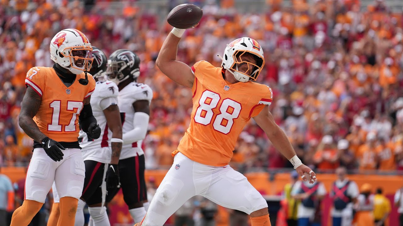 Cade Otton's best catches from 2-TD game vs. Falcons | Week 8