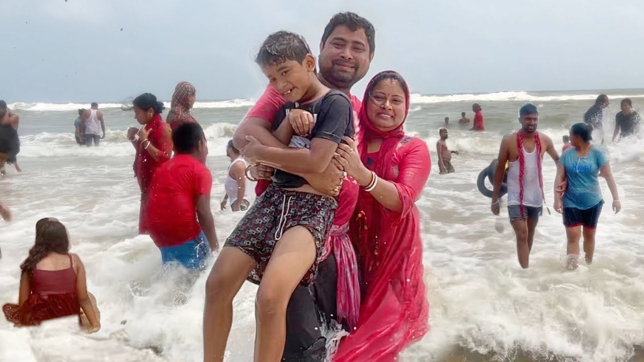ফ্যামিলি নিয়ে দিঘার থেকে পুরীতে স্নান করে বেশি মজা || Puri tour||Bengali vlog