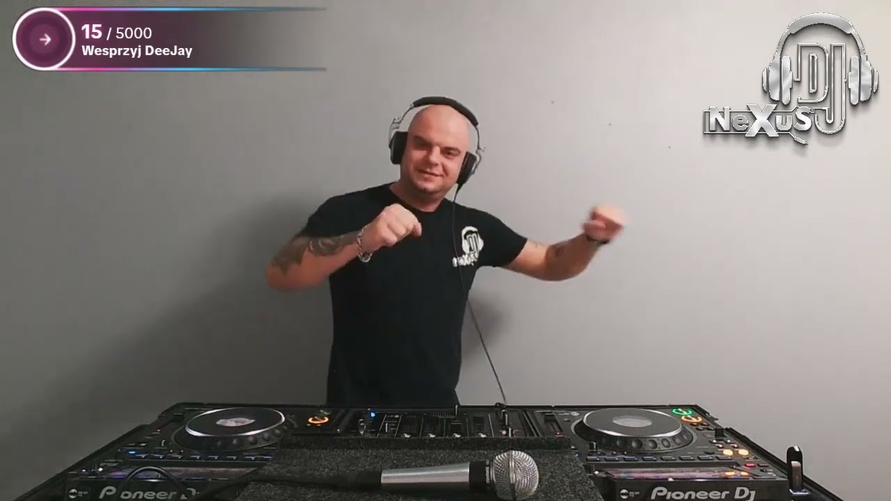 DjNeXuS czlowiek z pasja grajacy z sercem