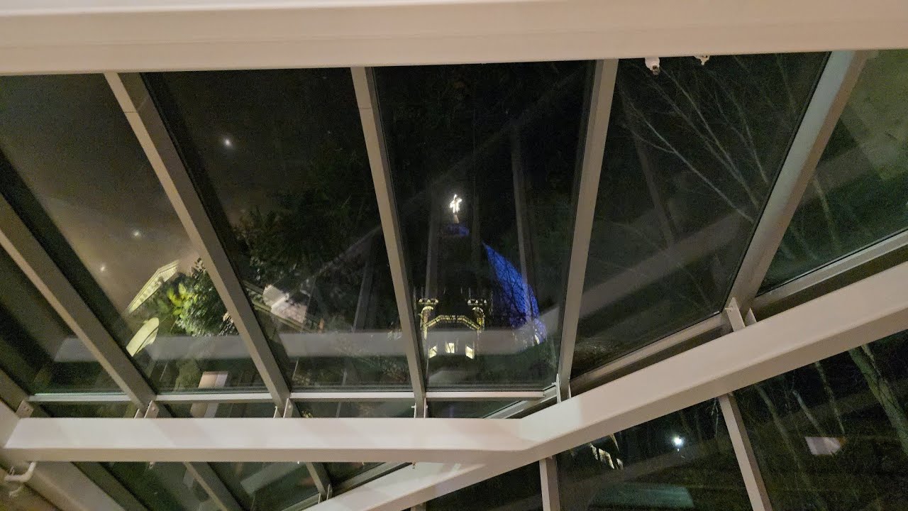 Saint Joseph's Oratory: new visitor's pavilion walk through ⛪ March of 2025 - night version 🌌