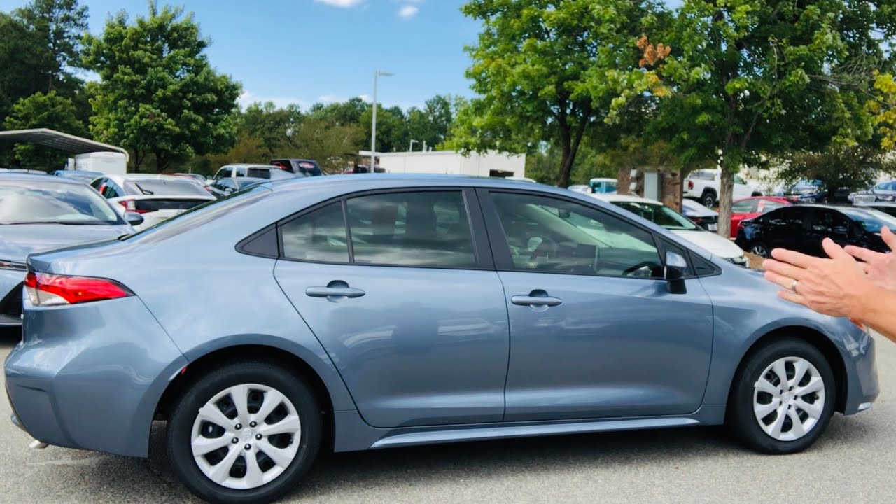 2020 Toyota Corolla LE is awesome and here’s why!