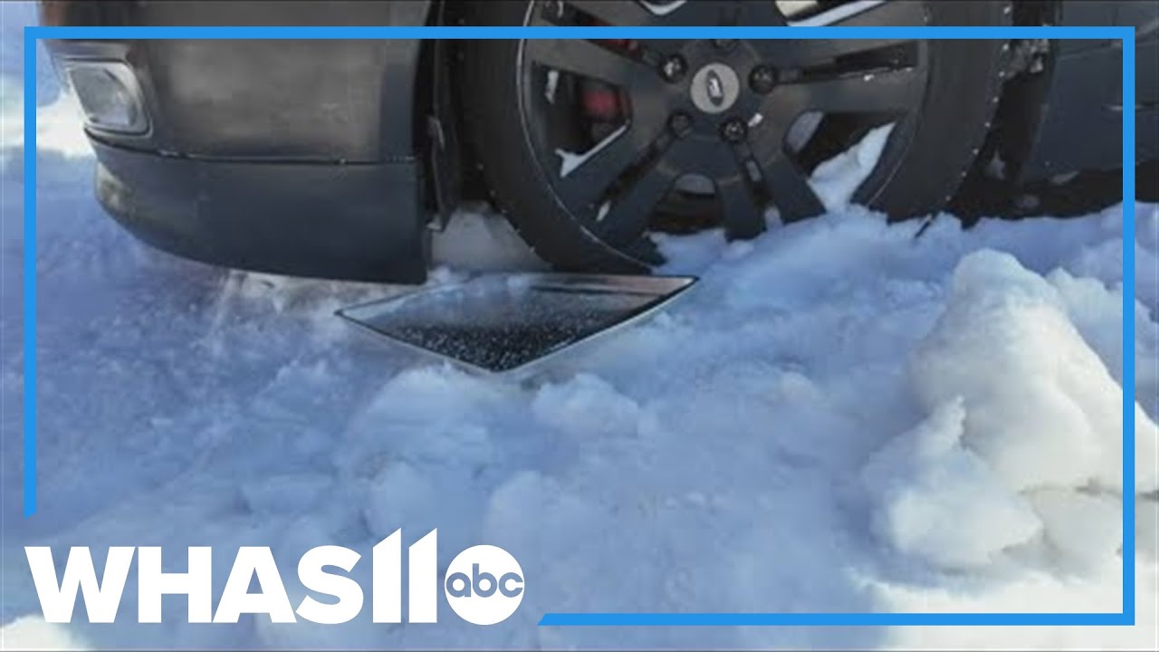 Kentuckiana digs out: Shovels, cookie sheets, and neighbor teamwork