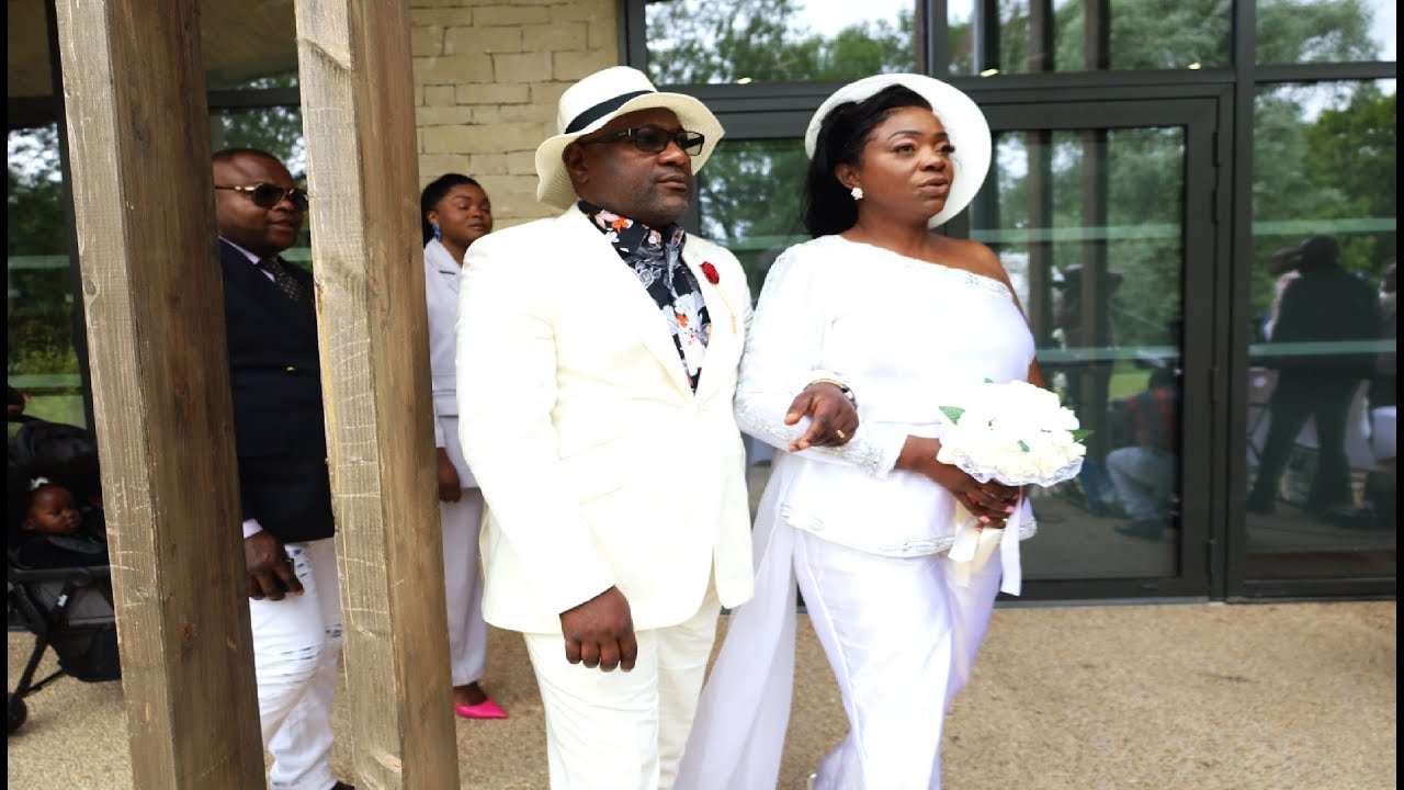 LA SOIREE DES NOCES D'ETAIN DE PAULE ET GUY MASSAMBA DIBA