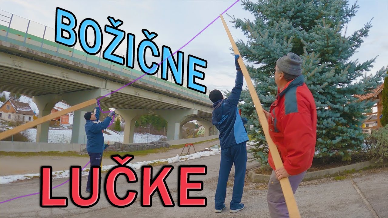 Postavili smo BOŽIČNE LUČKE!
