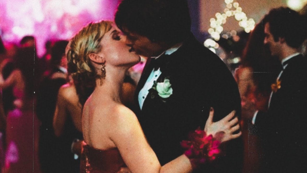 Clark Kent & Chloe Sullivan Love Story (1x01-5x22)