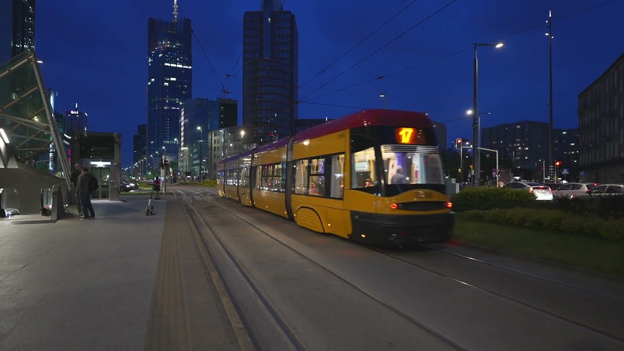 Poland, Warsaw, tram 17 night ride from Centralna to Rondo ONZ