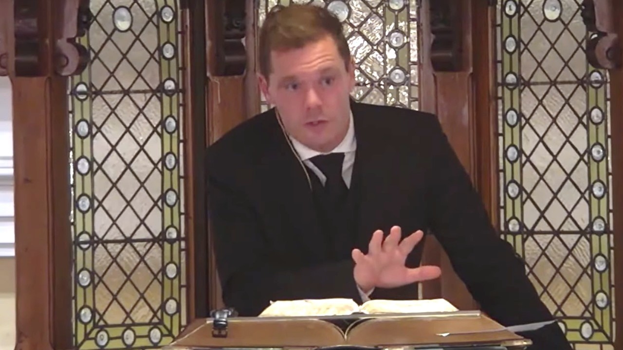 Ds. G. van Zanden | Lukas 19: 28-44 | De Koning komt nederig | Lijdenspreek |