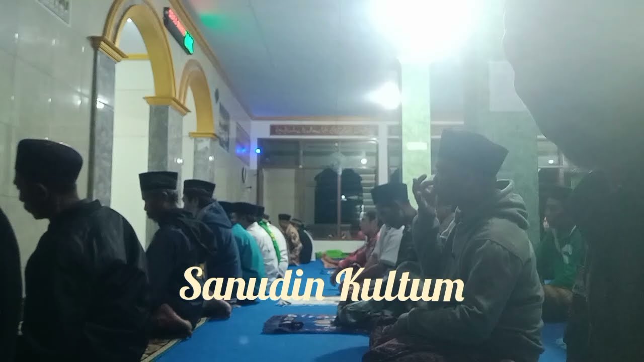 Ust Ahmad Rasyidi Imam taraweh Masjid Nashrullah Merce Lombok