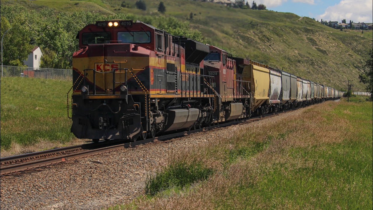 SD70ACe Lead - KCS 4016 West - CPKC 301 (Grain) - Laggan Sub - Cochrane, Alberta
