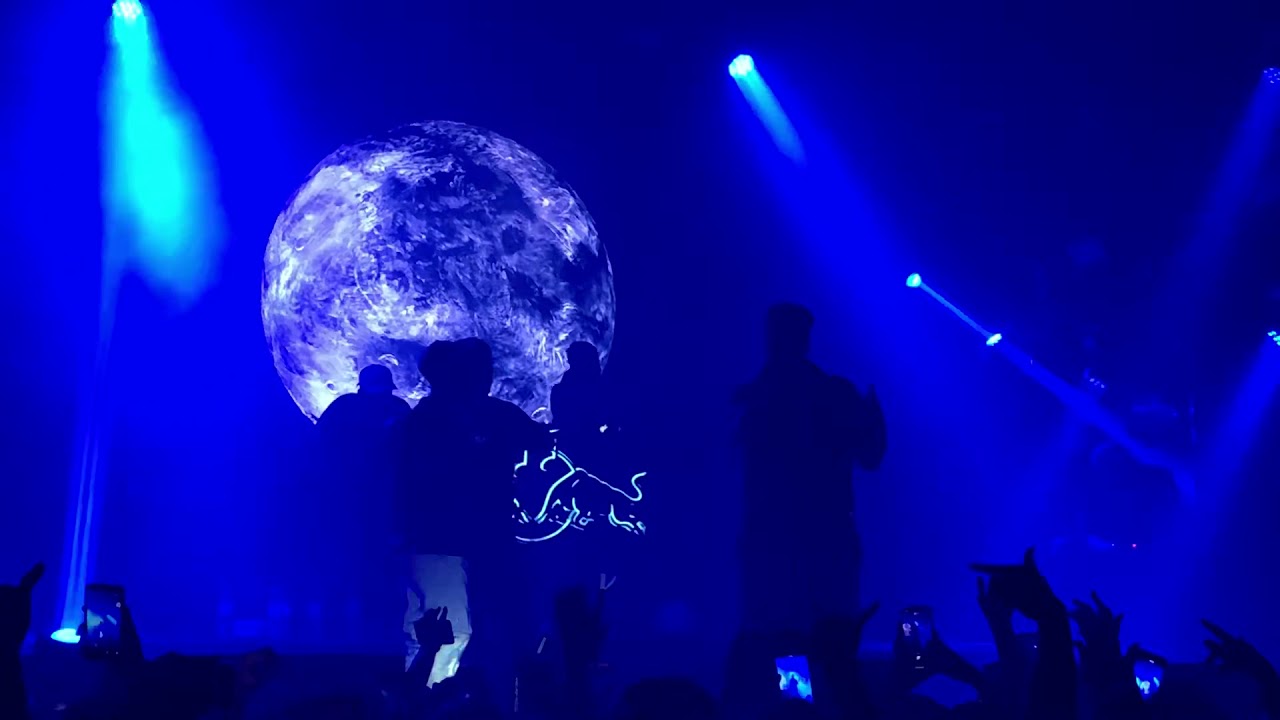 YSY A - Vuelta a la Luna (Remix) Feat. DUKI, Neo Pistea - Niceto Club 22/6/19