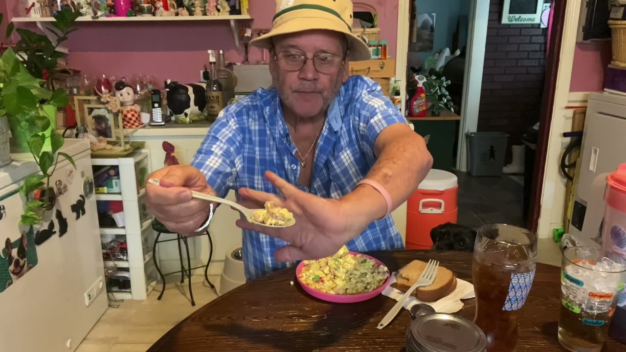 The proper way to Eat Pork Brains
