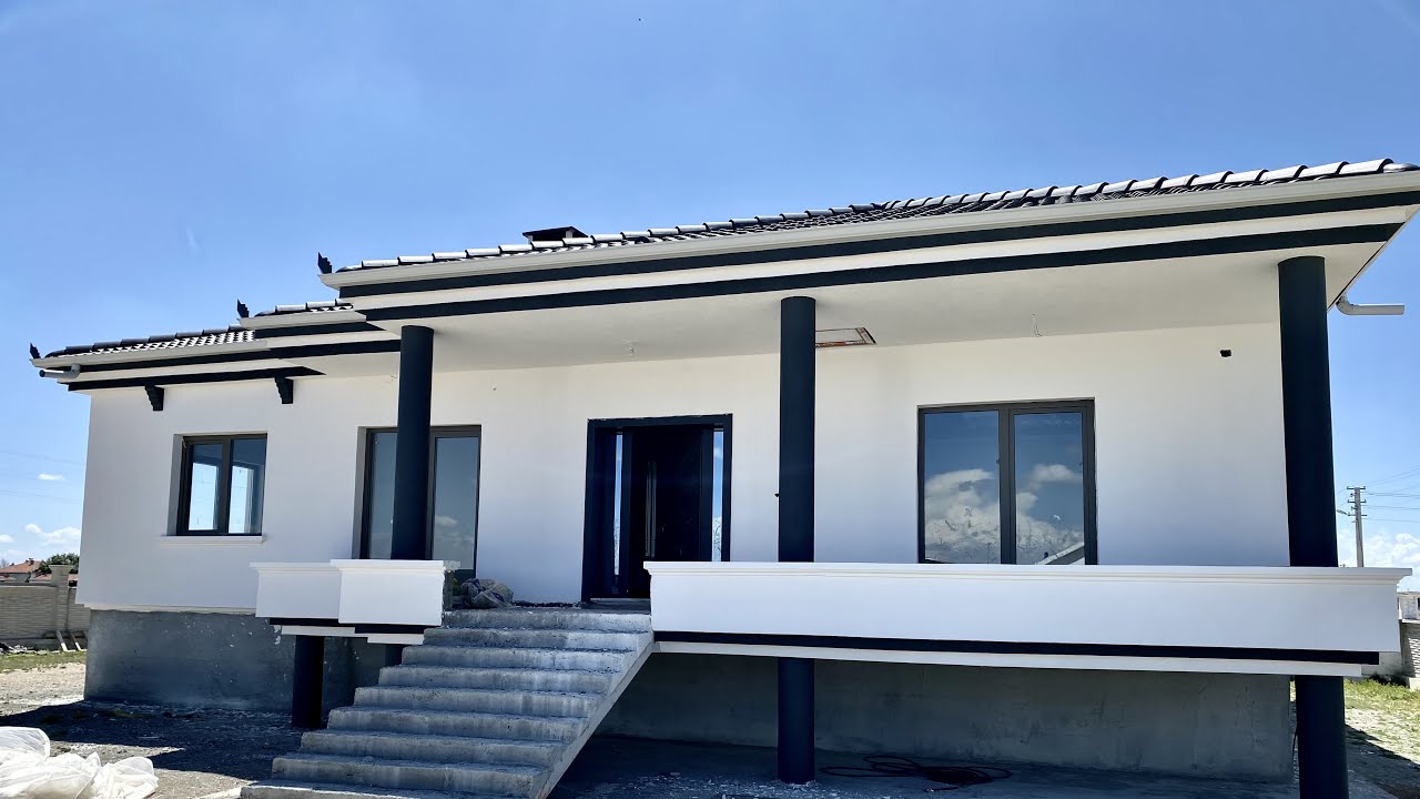 Dış cephe  tamam  sırada balkon seramikleri var