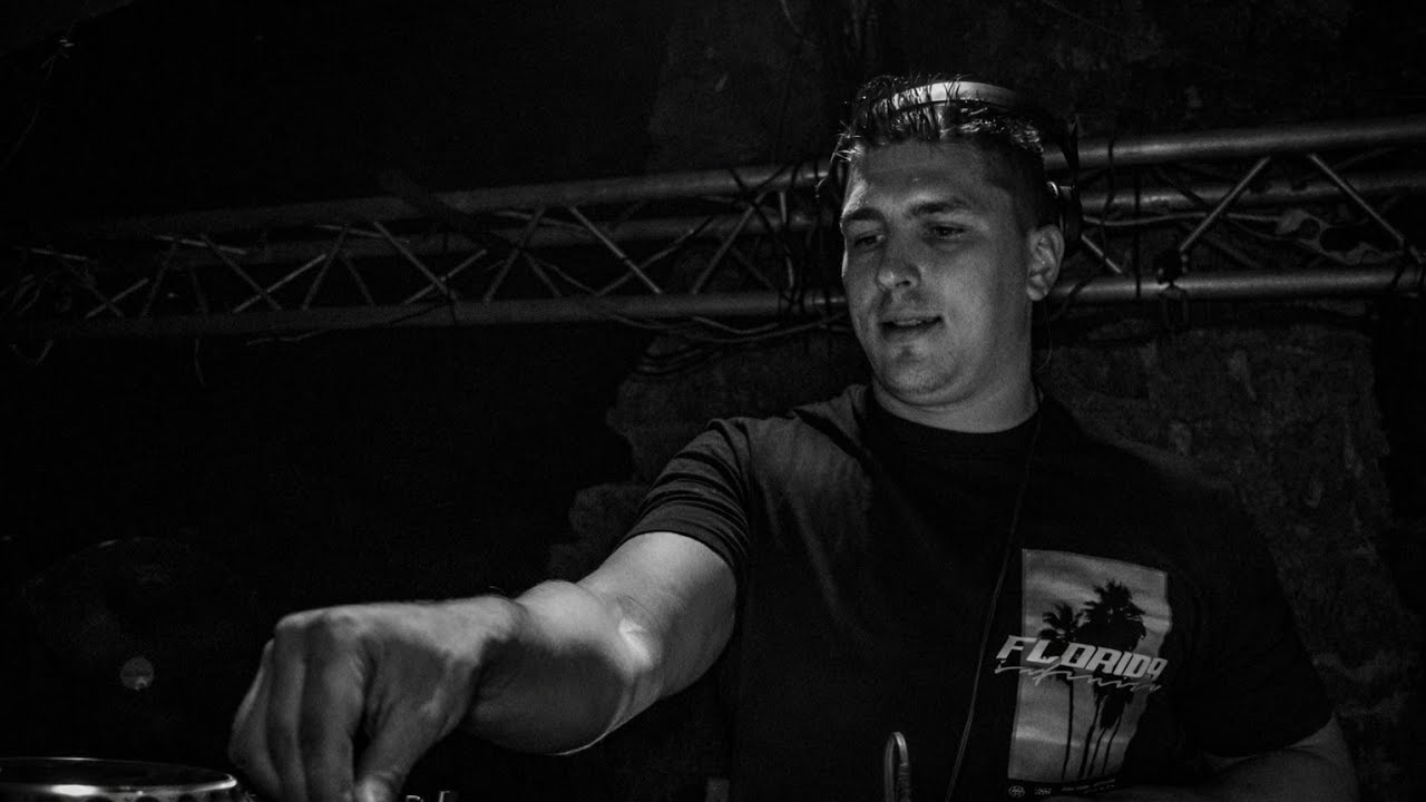 MUSIC ONN  Tech House!!!!