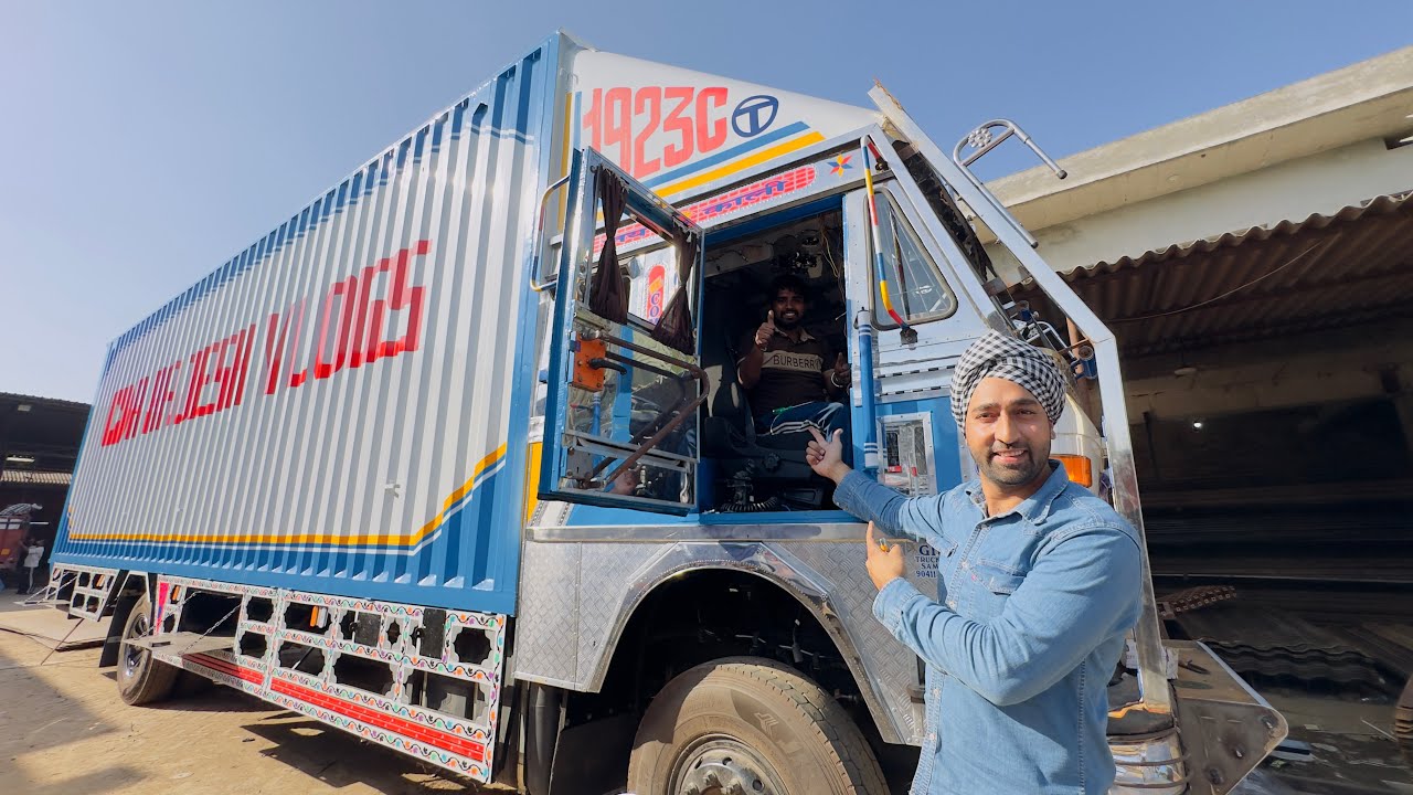 R RAJESH SIR JI KI NEW LUXURY TRUCK KA INDIA KA NUMBER 1 LUXURY TRUCK @gilltruckbody @RRajeshVlogs 