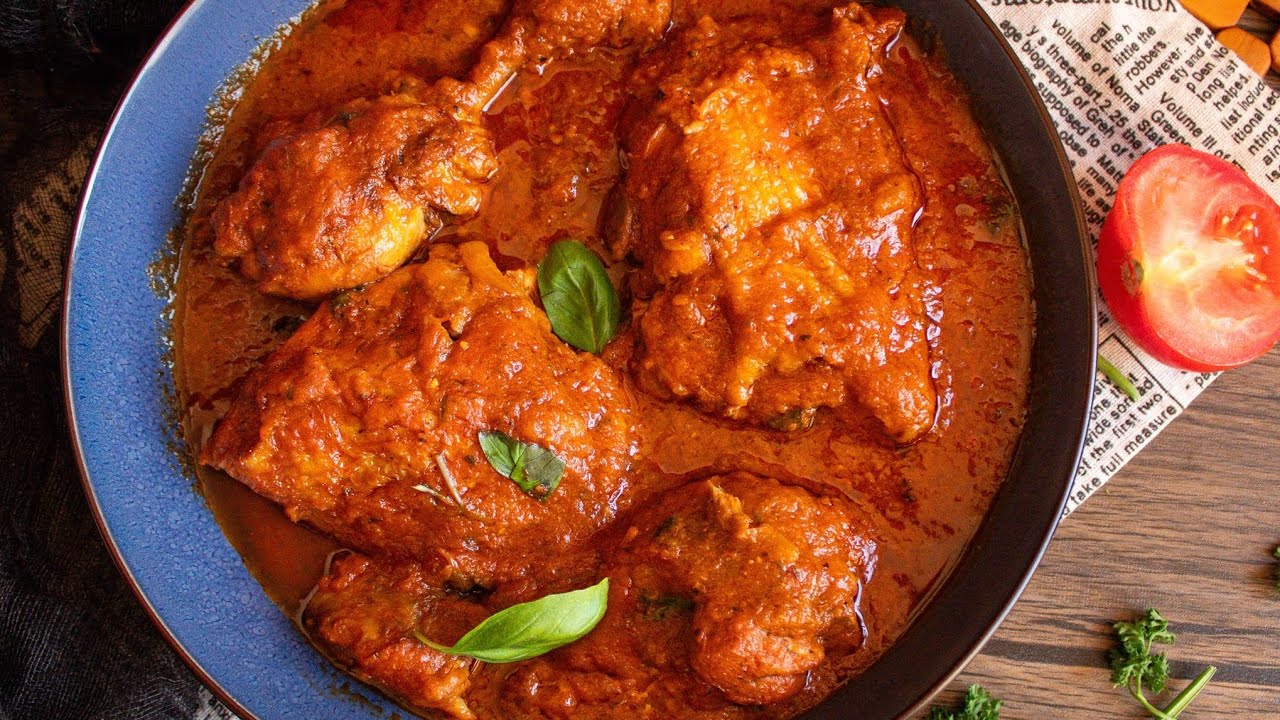 RECETTE TRÈS SIMPLE DE LA SAUCE DE TOMATES 