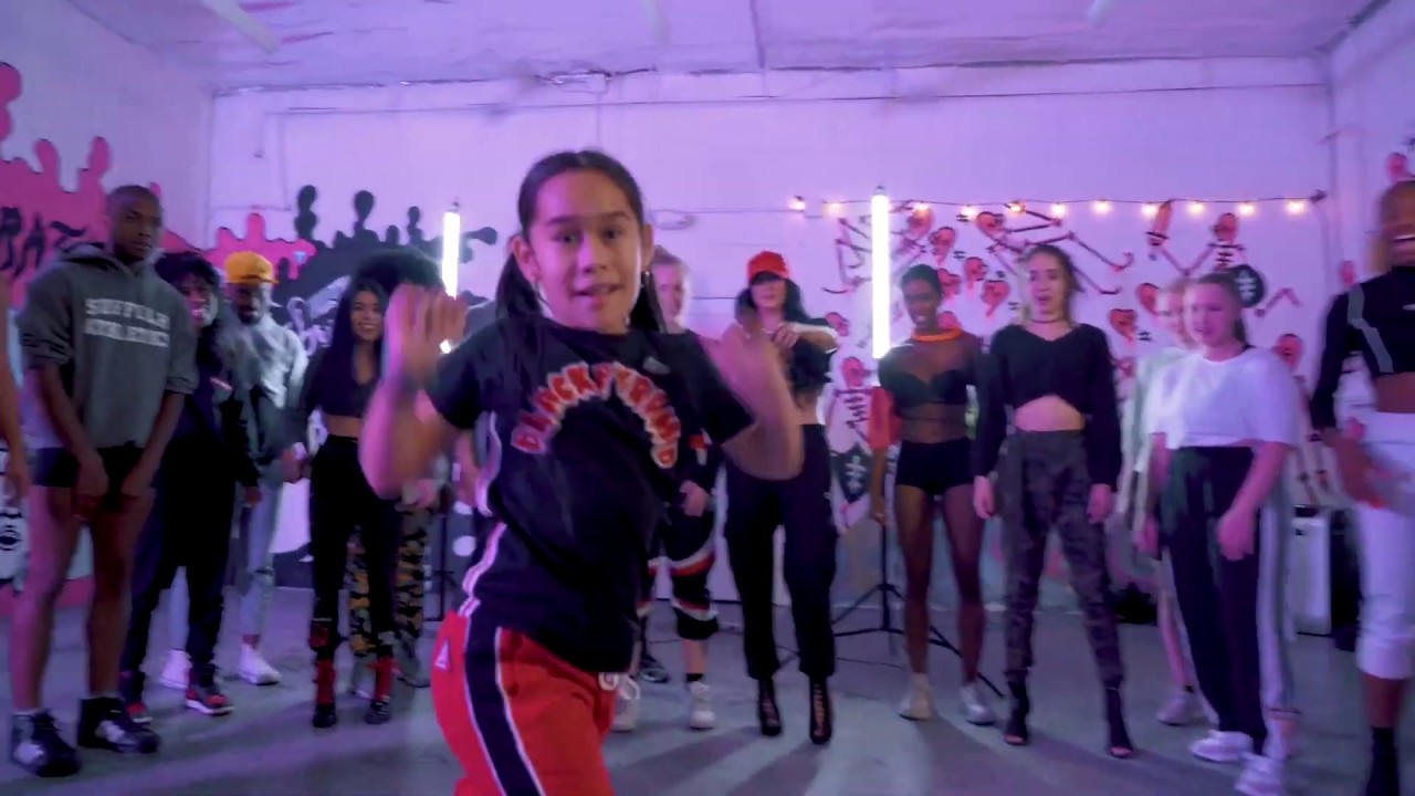 Chris Brown - Temporary Lover ft. Lil Jon - Dancer: @alysathestar