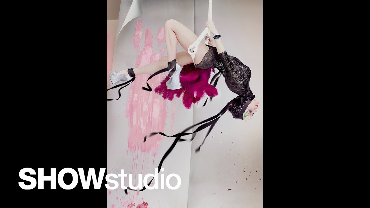 SHOWstudio: Velvet - Nick Knight / Daphne Guinness / Roger Dubuis
