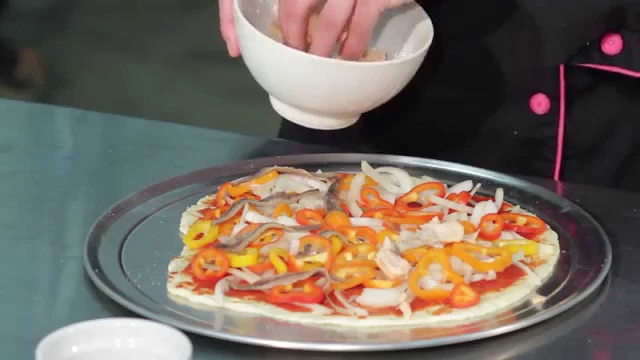 Easy and Healthy Pissaladiere full of Veggies and Omega 3s