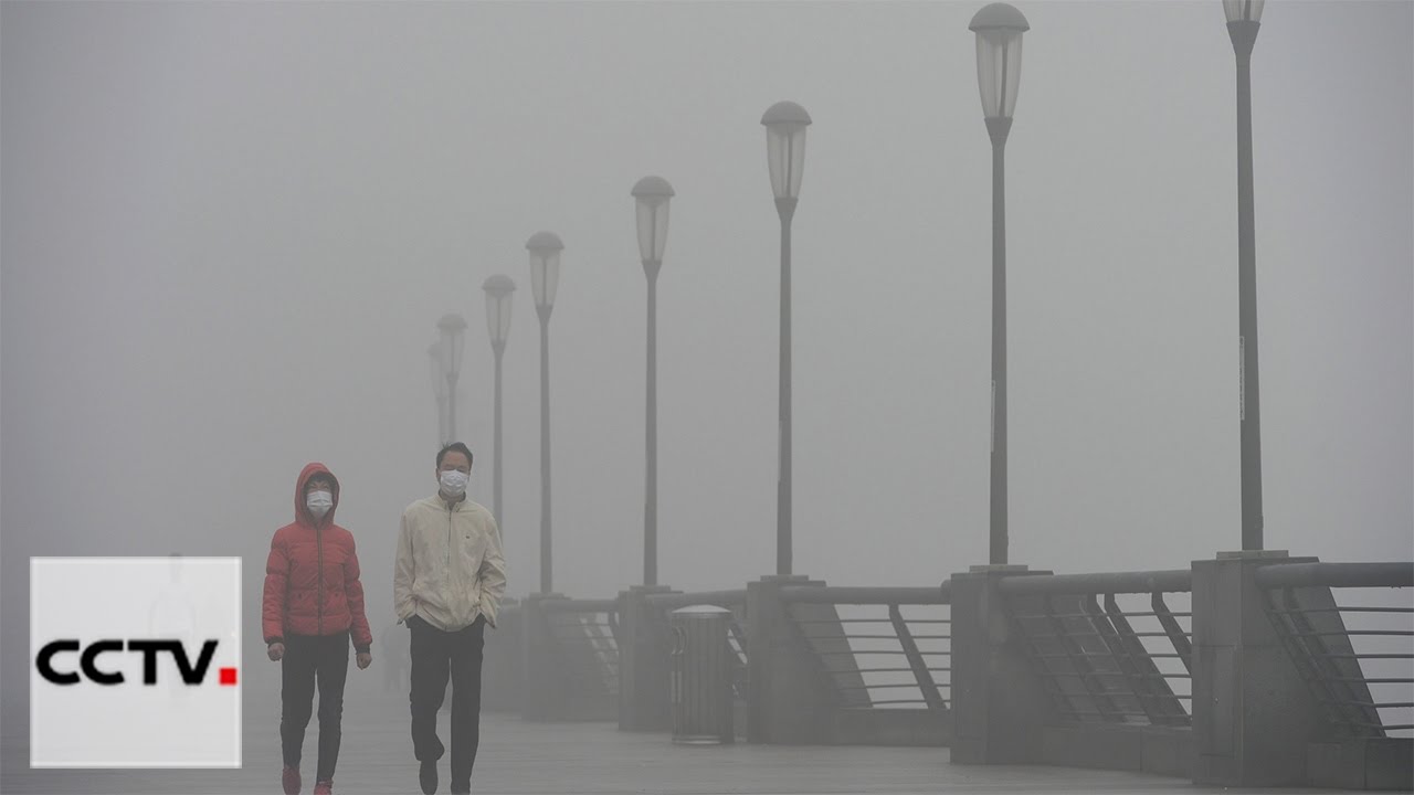 First red alert for Beijing this year