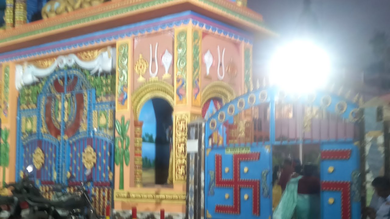 গাঠিয়া বাবার আশ্রম  আড়িয়াদহ দকদক্ষিণেশ্বরের নিকটে ।