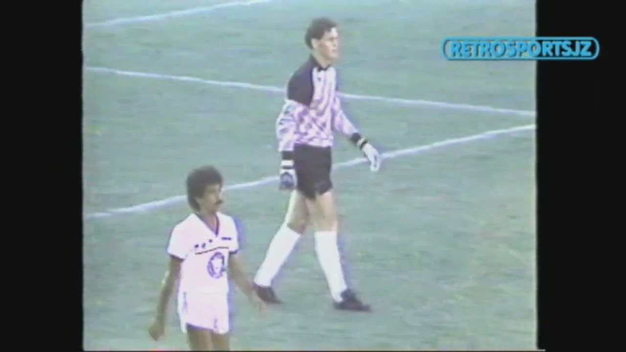 Guatemala campe&oacute;n de Copa Marlboro 1988: Byron P&eacute;rez (Jorge Ramos y Andr&eacute;s Cantor)