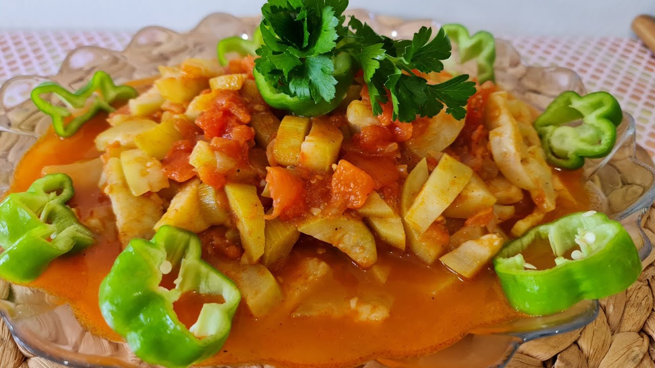 من أطيب الأكلات بالزيت قرع  مع البندورة