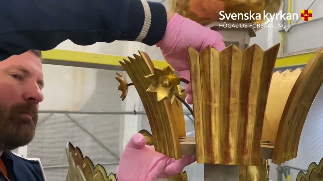 Konservatorerna och Högalidskyrkans lampkronor