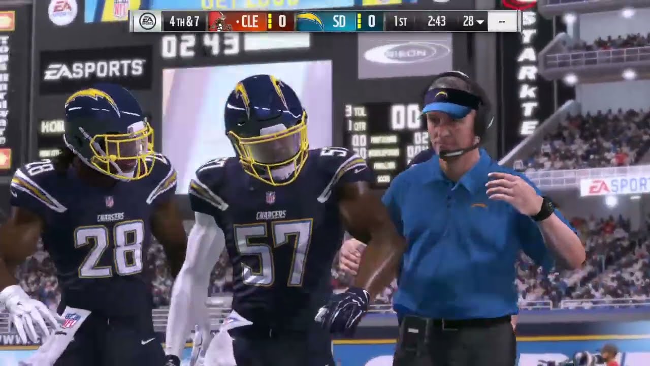 Madden NFL 17 (PS4) browns vs chargers (CPU vs CPU)
